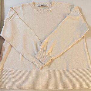 Zara Beige Knit Pullover Sweater size M  wore once 51%polyester 46% cotton